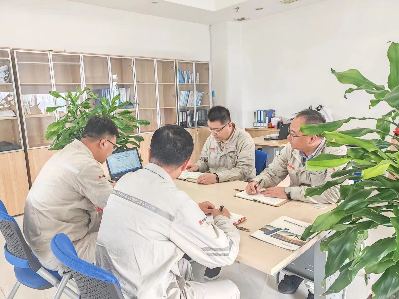 【大唐美 工人美 劳动...