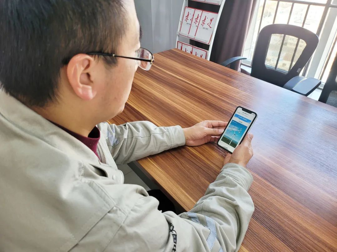 张新2.jpg