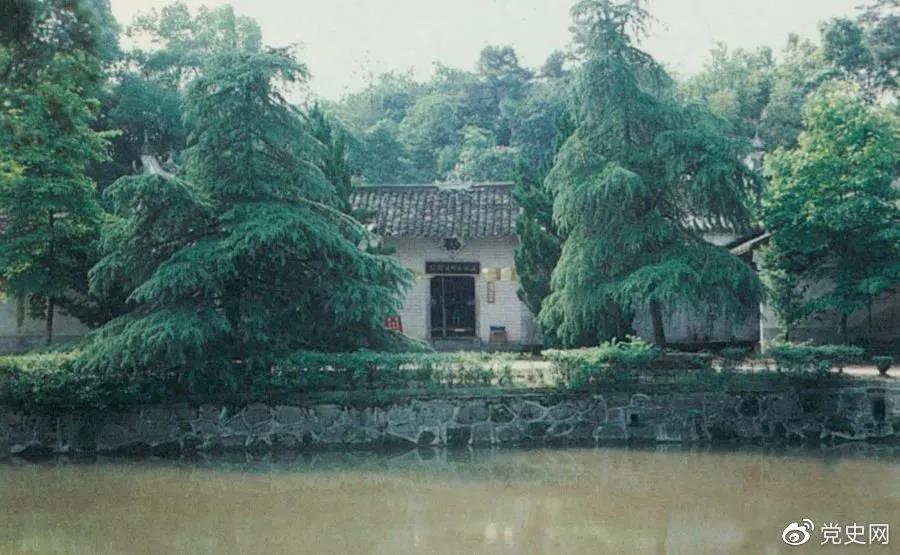 image001.jpg