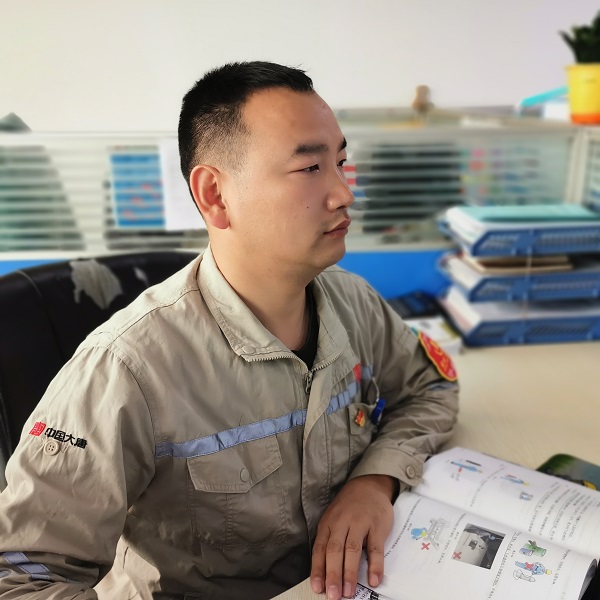 山西公司优秀共产党员-李广明3.jpg