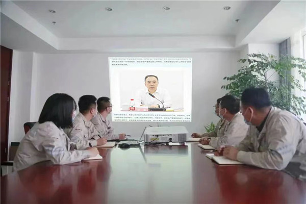 c434c9b783855799d37b12c7e172544.jpg c434c9b783855799d37b12c7e172544.jpg