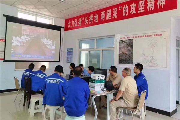 194eb53cbf992be7801915da0847c4f.jpg 194eb53cbf992be7801915da0847c4f.jpg