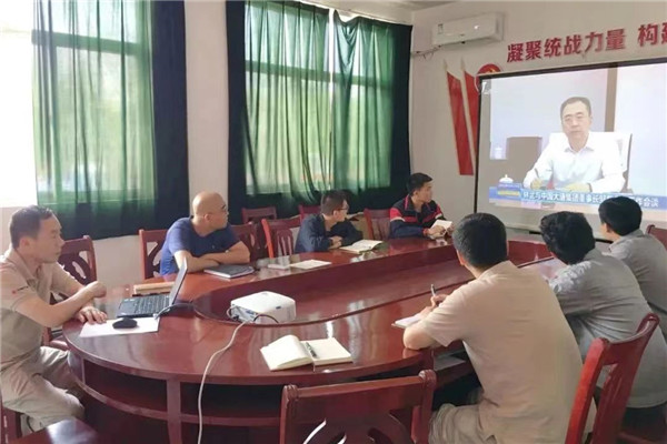 aa5834ac0f0ad52bb1b08597b3b3b2e.jpg aa5834ac0f0ad52bb1b08597b3b3b2e.jpg